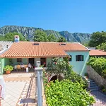 Mediterrane Steinfinca Mit Privatpool, Privatparkplatz, Bbq-bereich, Waschmaschine *
