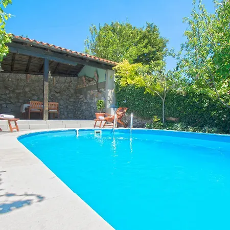 Mediterrane Steinfinca Mit Privatpool, Privatparkplatz, Bbq-bereich, Waschmaschine Grižane