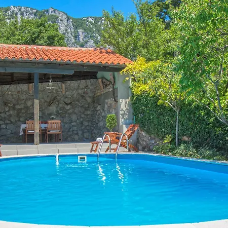 Mediterrane Steinfinca Mit Privatpool, Privatparkplatz, Bbq-bereich, Waschmaschine *
