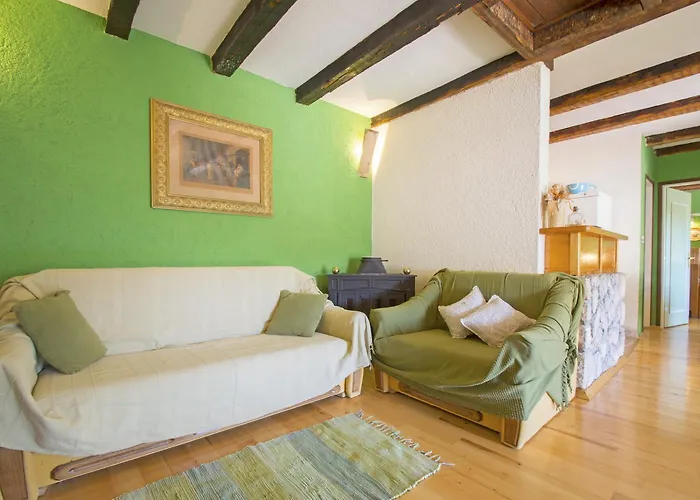 Tatil Evi Mediterrane Steinfinca Mit Privatpool, Privatparkplatz, Bbq-bereich, Waschmaschine