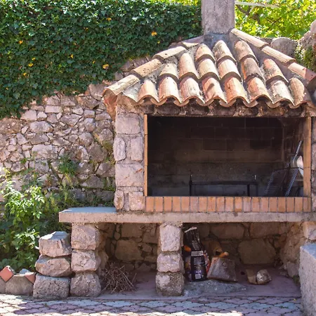 Mediterrane Steinfinca Mit Privatpool, Privatparkplatz, Bbq-bereich, Waschmaschine Holiday home