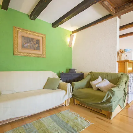 Holiday home Mediterrane Steinfinca Mit Privatpool, Privatparkplatz, Bbq-bereich, Waschmaschine