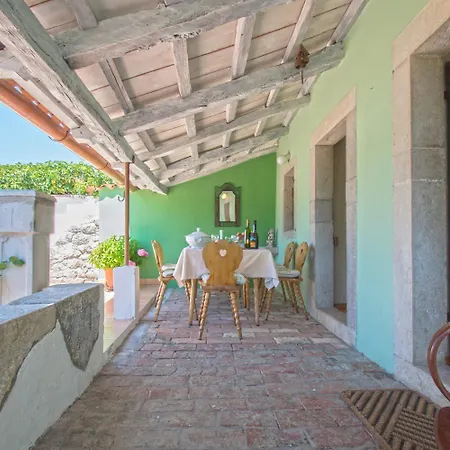 Mediterrane Steinfinca Mit Privatpool, Privatparkplatz, Bbq-bereich, Waschmaschine Grizane-Belgrad